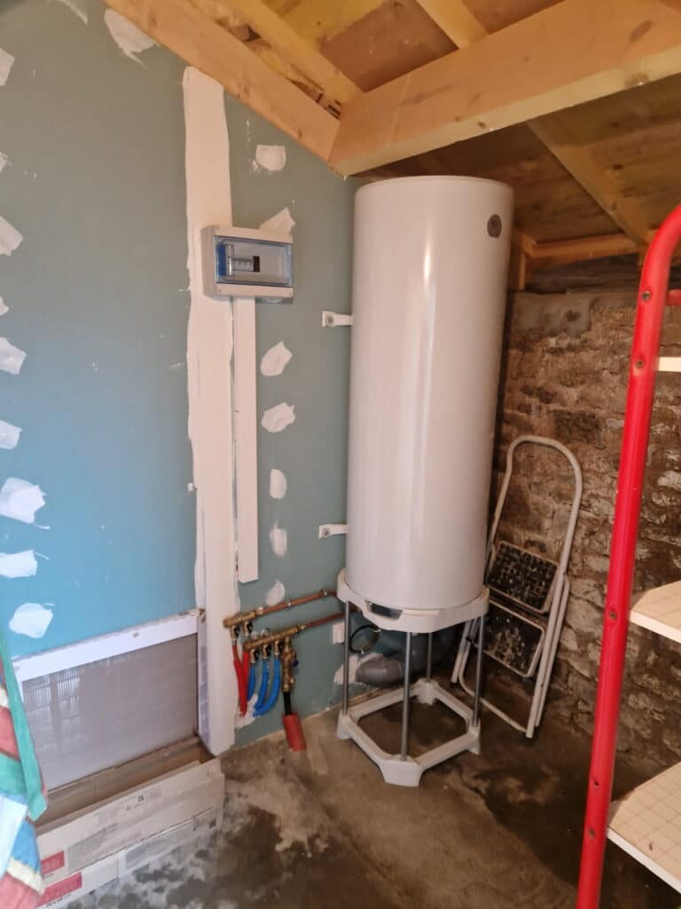 Plomberie Quimperlé installation chauffe-eau (1)