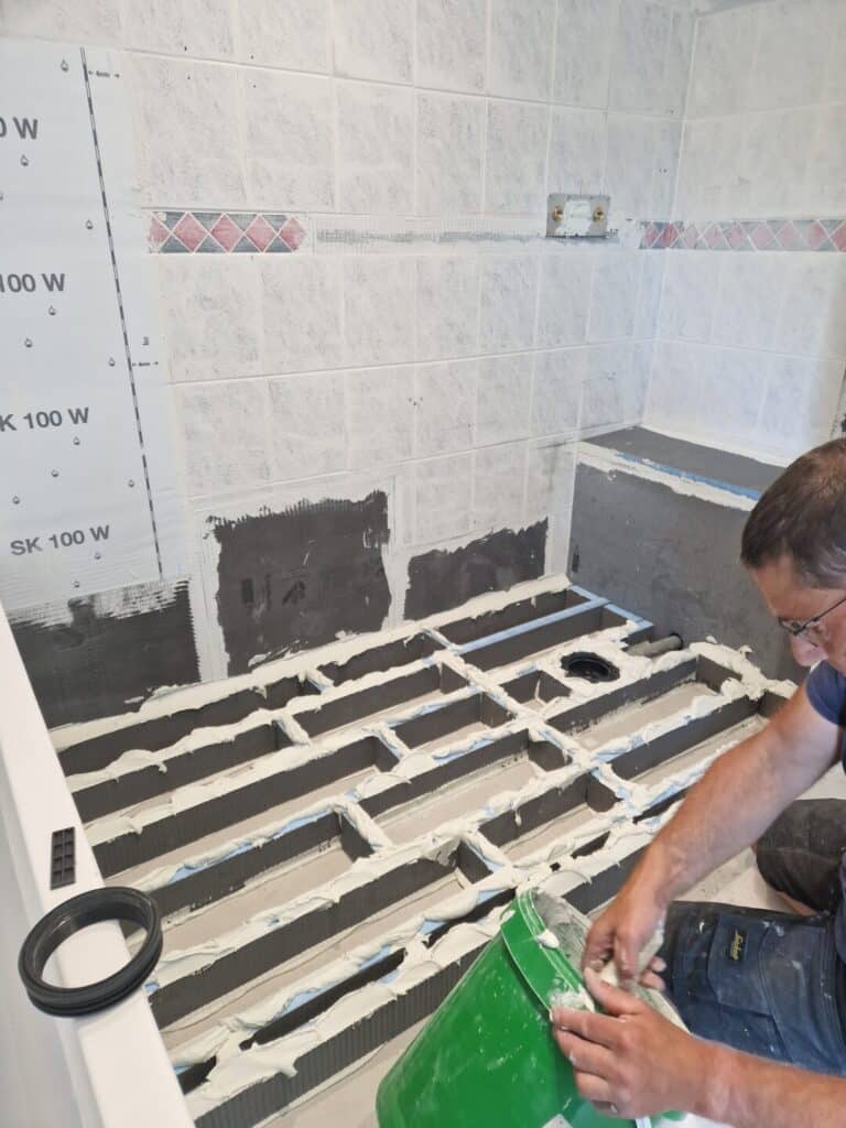 Rénovation de salle de bain technique Wedi Quimperlé (11)