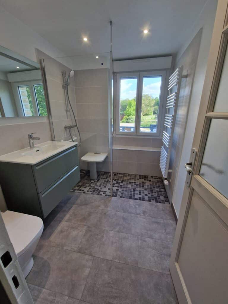 Rénovation salle de bain PMR Moëlan-sur-Mer (4)